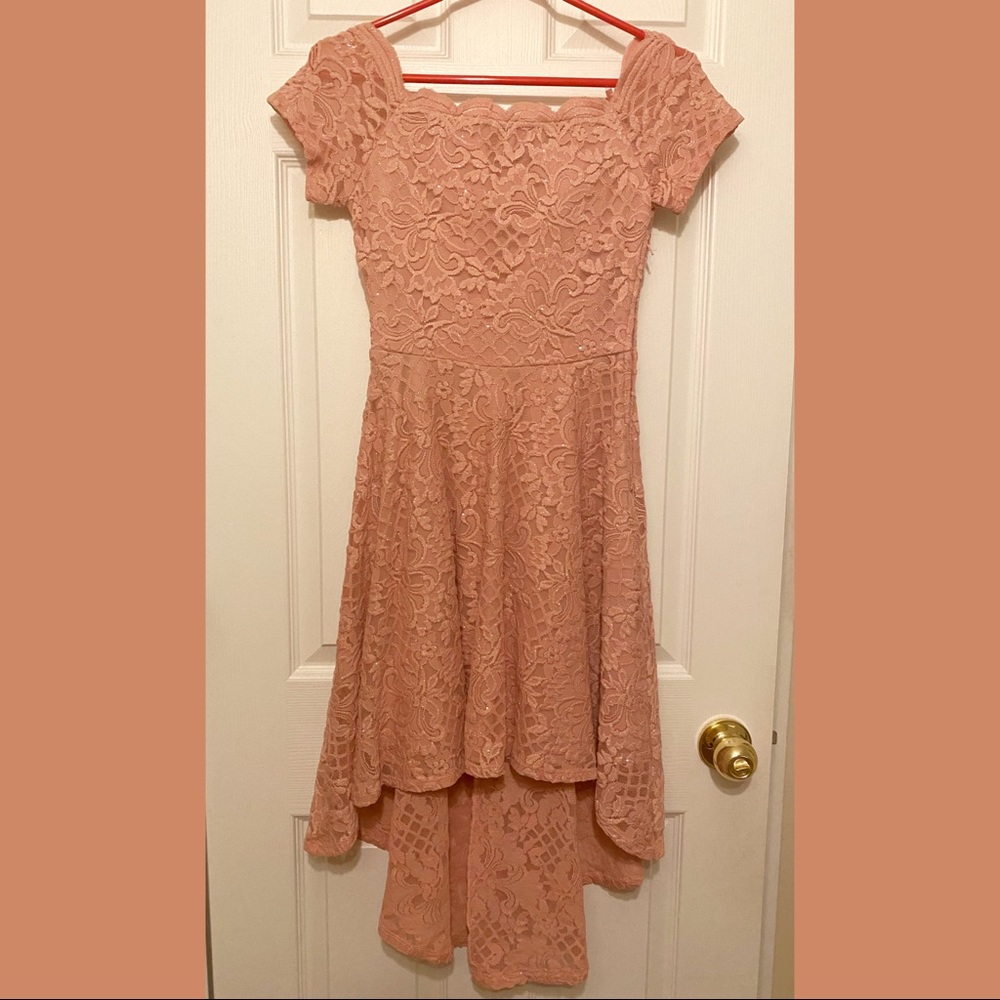 Semi formal women’s pink dress